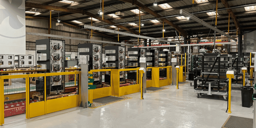 Industrial setup with conveyor technology for improved manufacturing efficiency